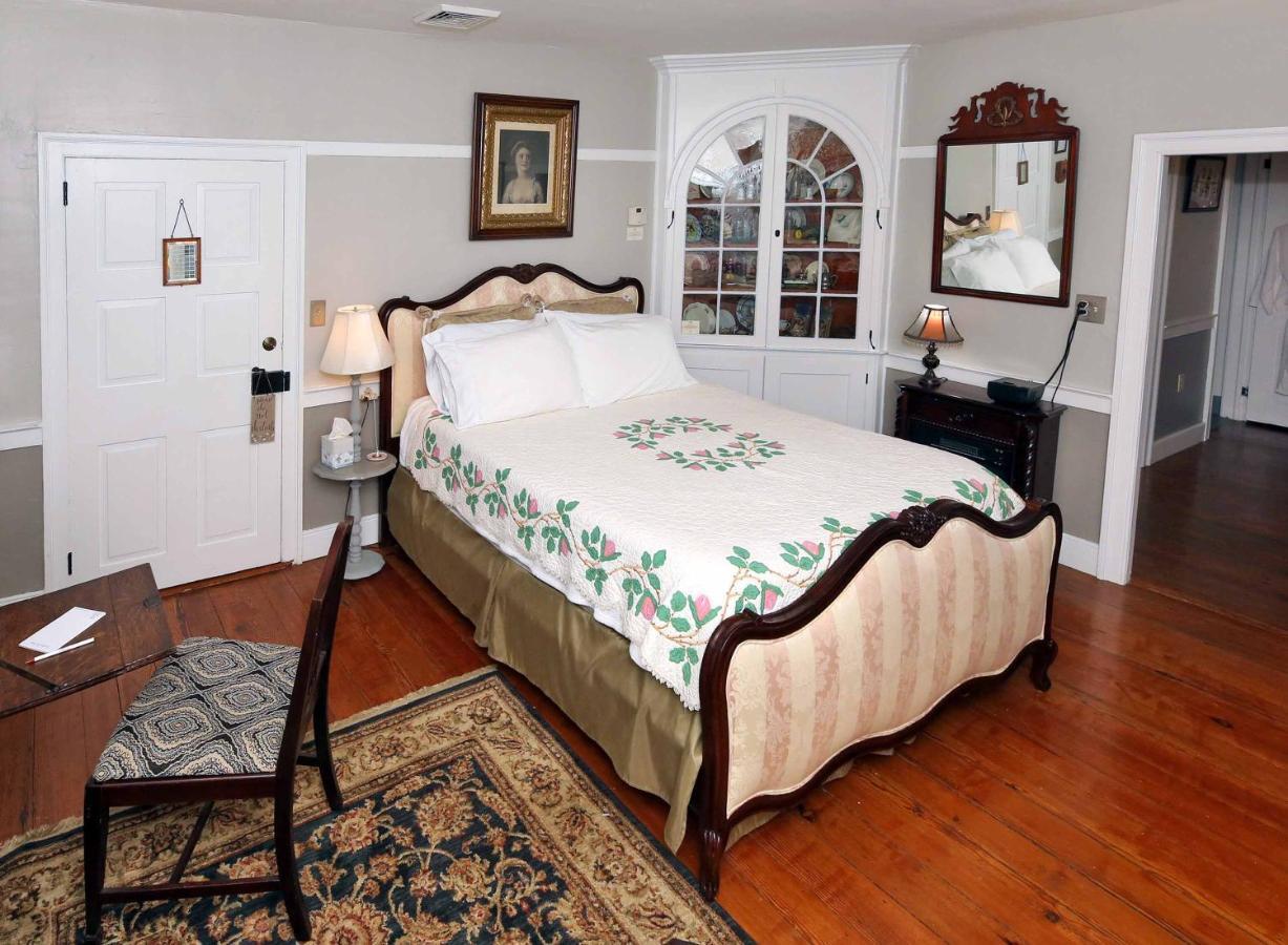 Hertzog Homestead Bed & Breakfast Ephrata Exterior foto